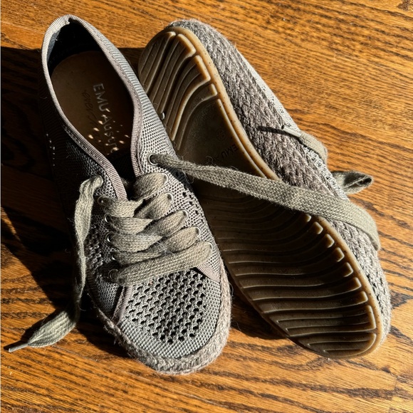 EMU Australia Canvas Shoe green size 7 - Picture 7 of 7